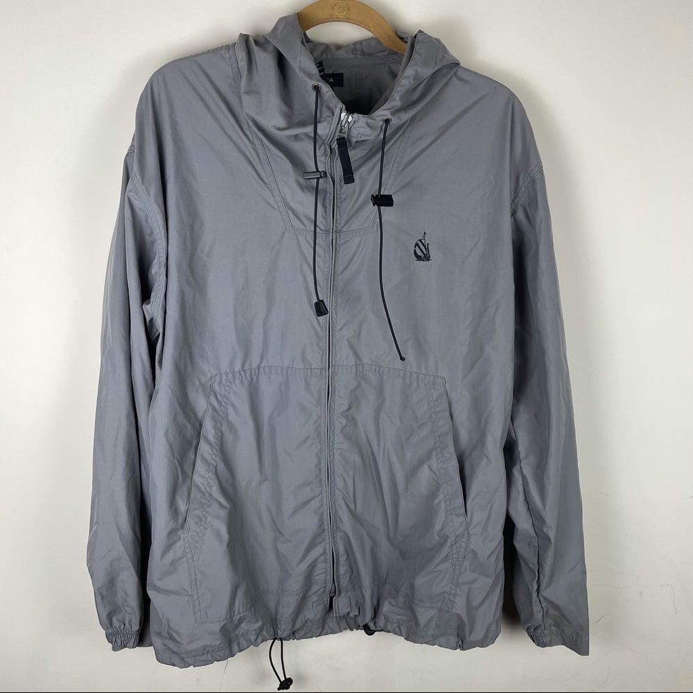 Nautica Lightweight Gray Windbreaker With Hood Size M